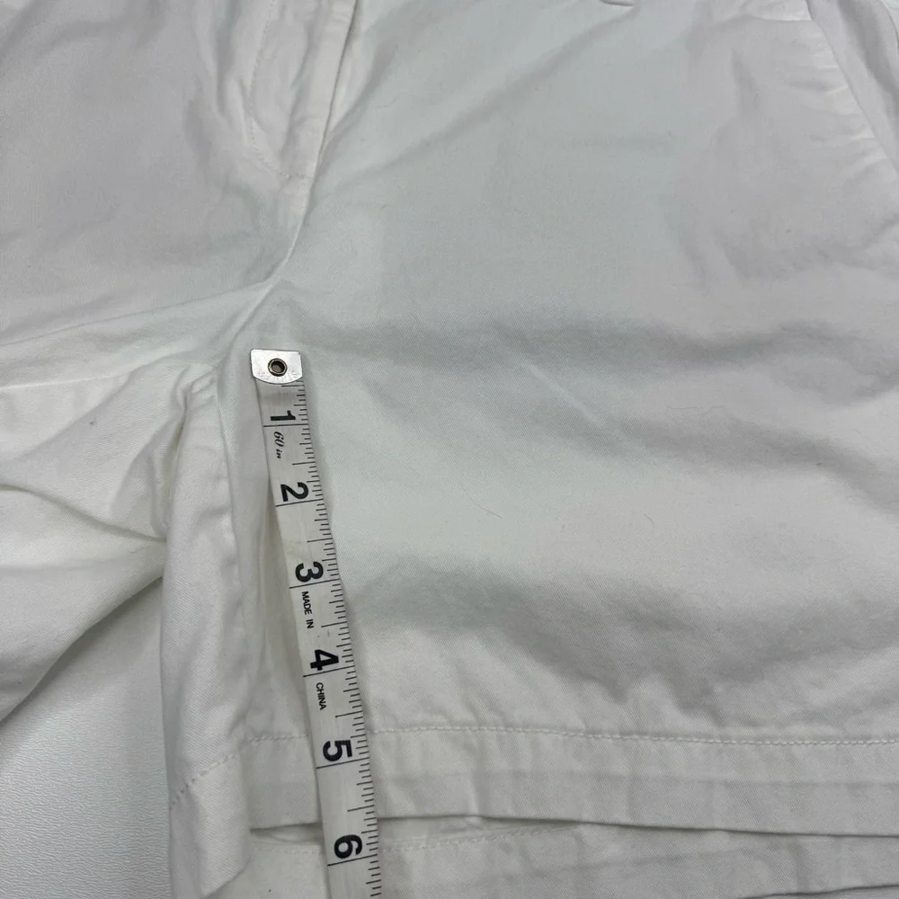 LOFT 6” 100% Cotton White Bermuda Shorts Women’s Size 2